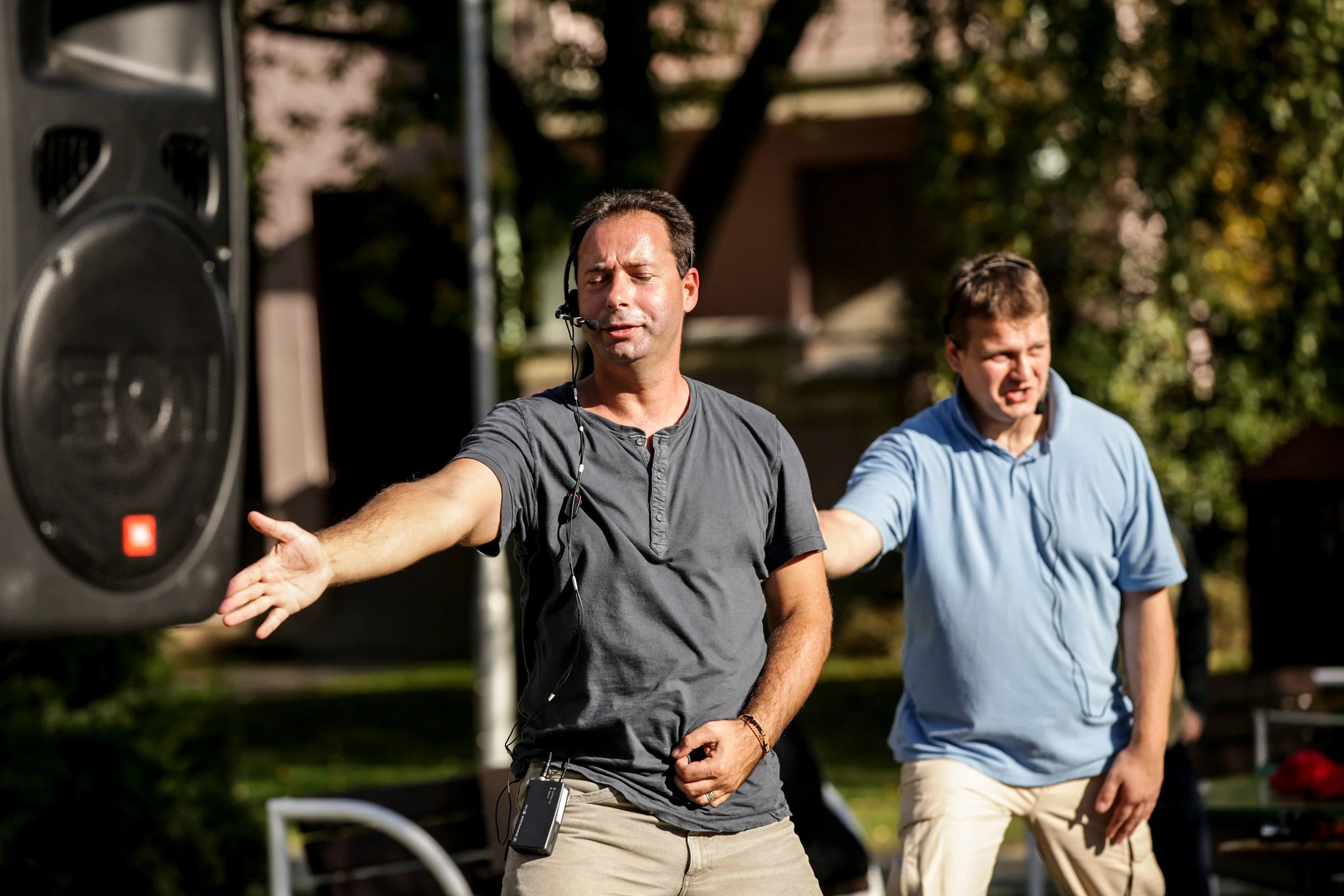 Bence László Tarr facilitating an experiential group process